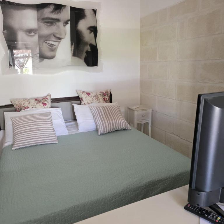 Albergo da Anna - Camera Deluxe (2 Adulti + 1 Bambino) - 4