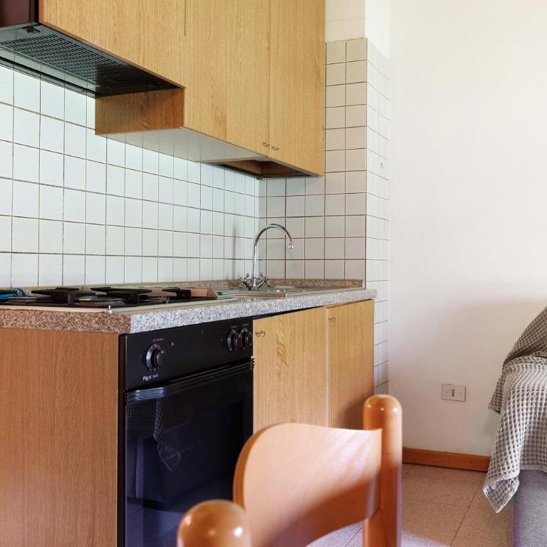 Casa Serena&Giacomo - Appartamento Deluxe con 2 Camere da Letto e Vista Giardino - 6