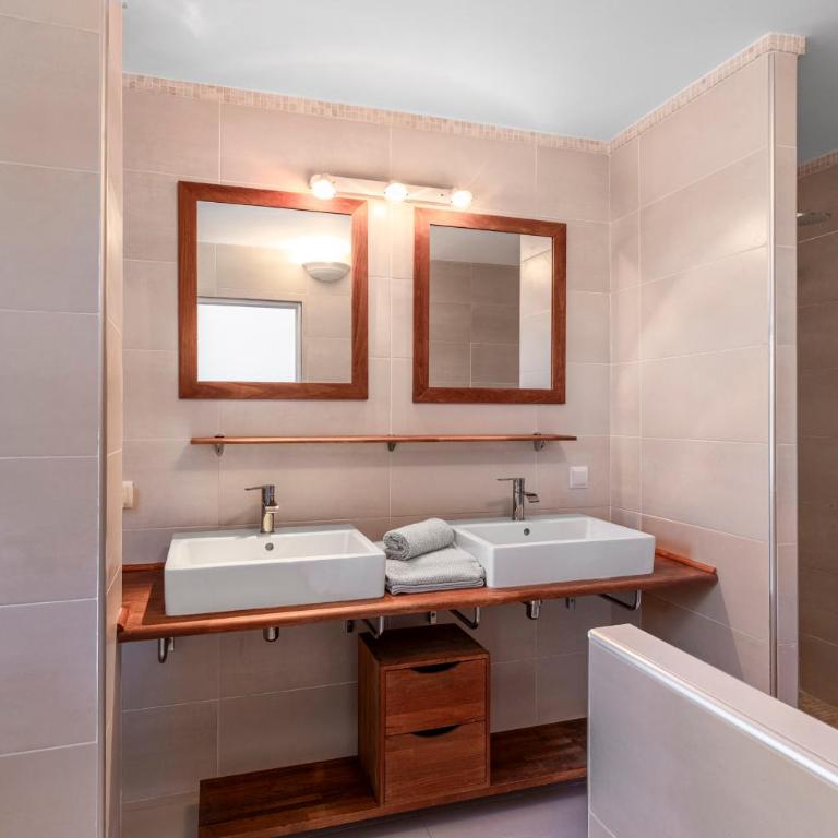 Sunny Seabreeze Villa, Eze, pool close to Monaco - Villa with Private Pool - 3