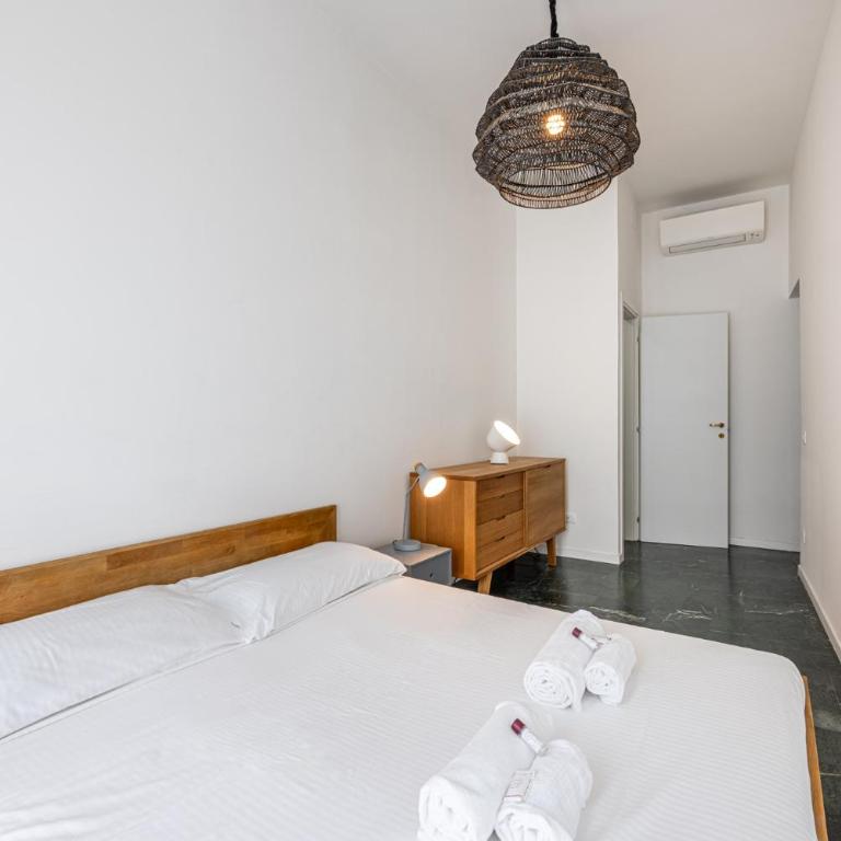 Walk to Duomo - Unione Central Apartment - Two-Bedroom Apartment - 8