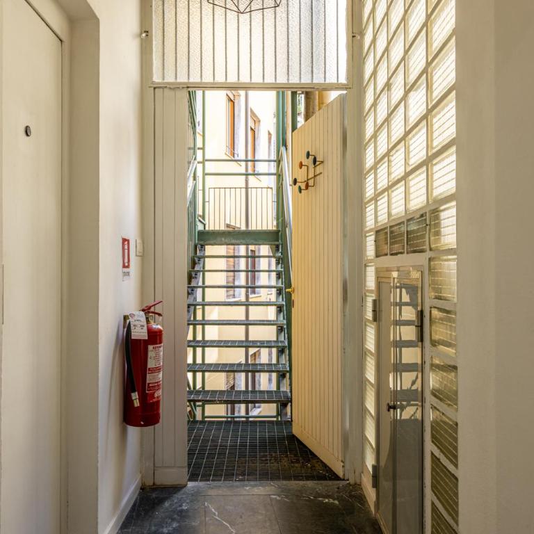 Walk to Duomo - Unione Central Apartment - Two-Bedroom Apartment - 21