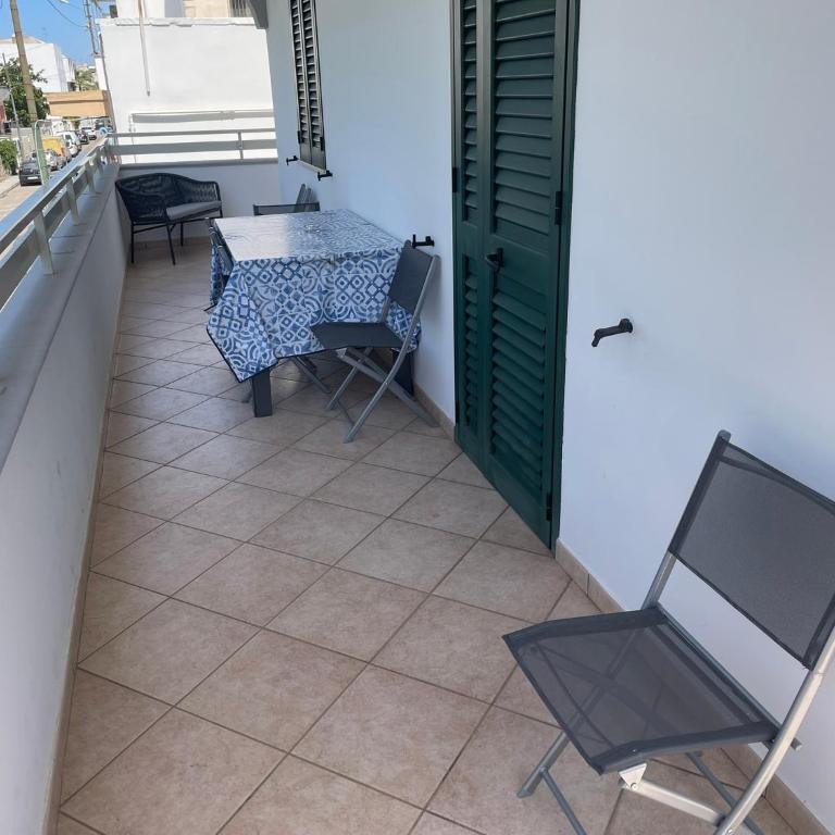 Palazzo Medusa - Appartamento con 2 Camere da Letto e Balcone - 15