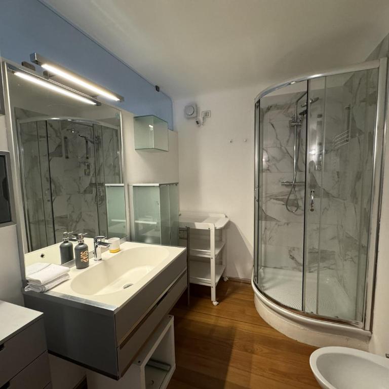 Luxury Loft in Chinatown - Sarpi District - Loft - 8