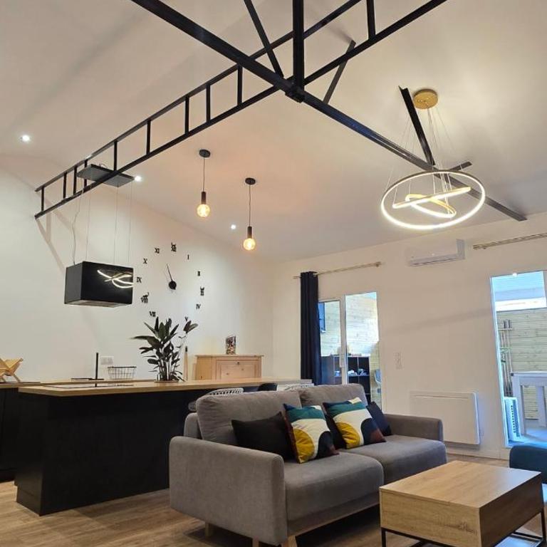 TheSecret 8 couchages, Sanctuaires et gare 5mn Climatisé , salle de sport terasse - Appartement 2 Chambres - 38