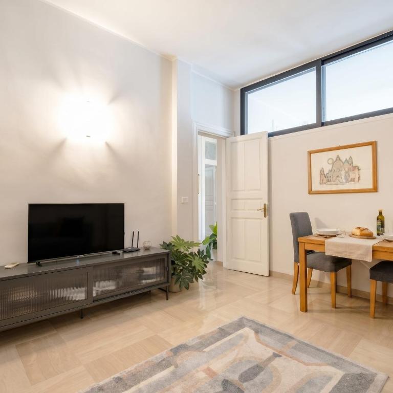 2 bedrooms Penthouse in the city center - Appartamento con 2 Camere da Letto - 2