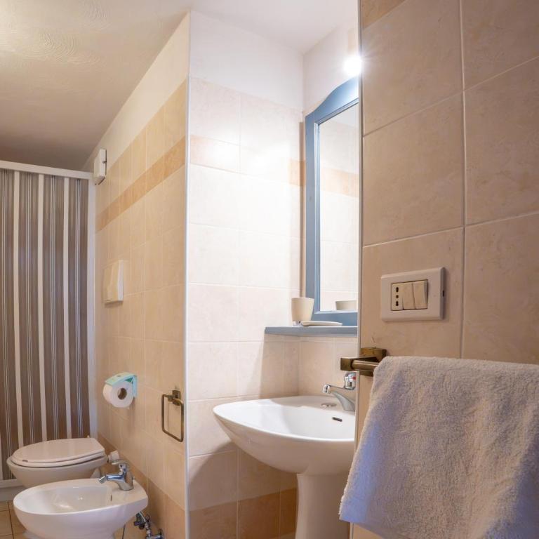 Agriturismo Fara del Falco - Appartamento con 2 Camere da Letto - 5