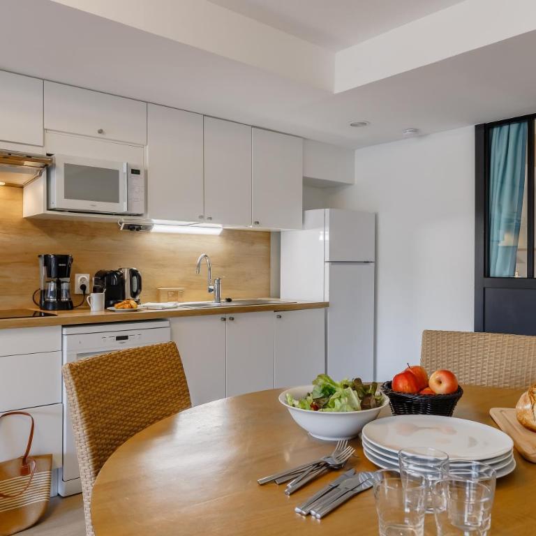 Résidence Pierre & Vacances La Baie des Sables - Appartement Supérieur 2 Chambres (6 Personnes) - 7
