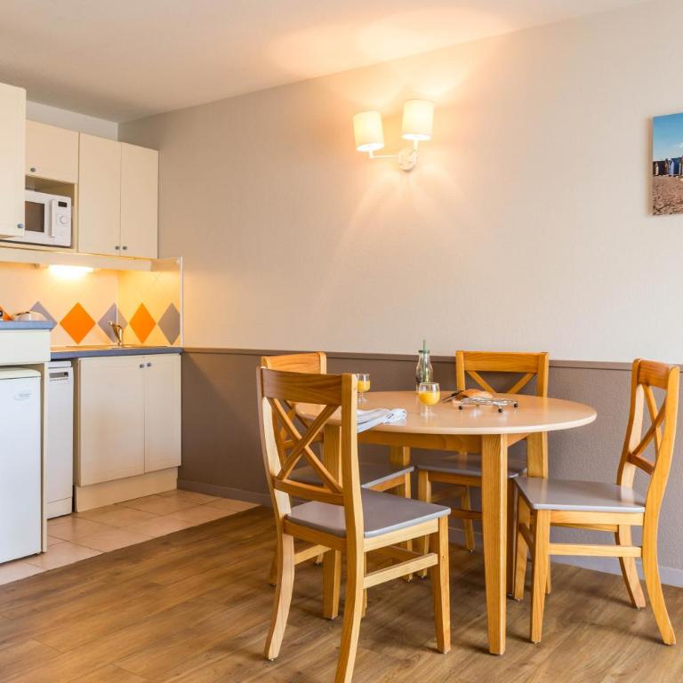 Résidence Pierre & Vacances La Baie des Sables - Studio avec Alcôve (4 Personnes) - 5