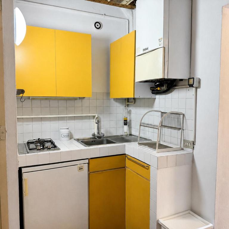 NAVIGLI ART APARTMENT- M2 Porta Genova - Appartamento con 2 Camere da Letto - 6