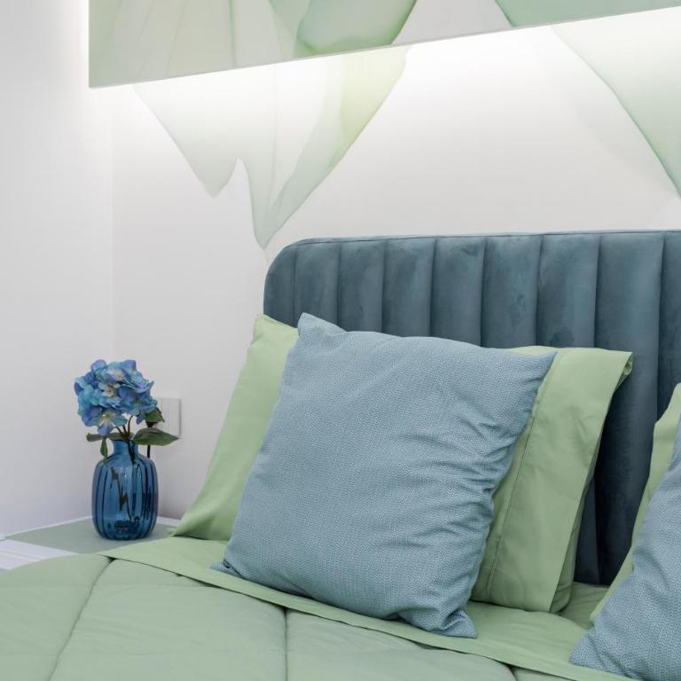 Neg Naumachia Rooms - Triple Room with Shower - 3