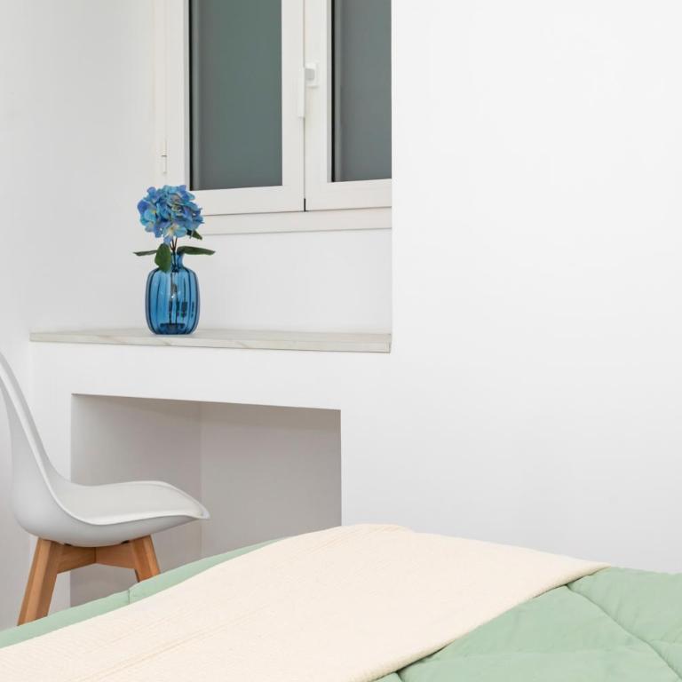 Neg Naumachia Rooms - Triple Room with Shower - 8