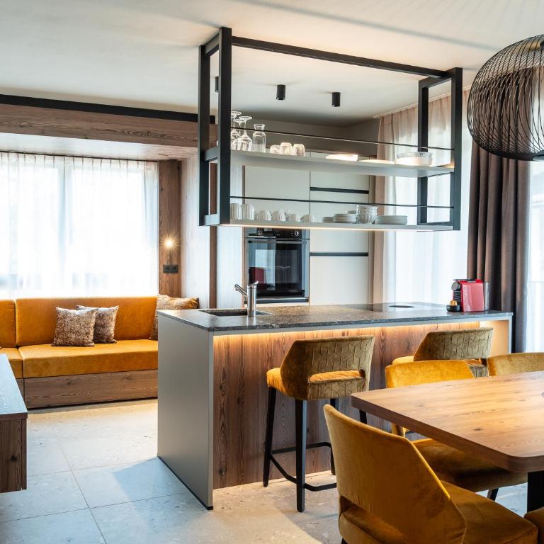 Corones Suites - Dolomites Residence - Appartamento con 2 Camere da Letto - 2