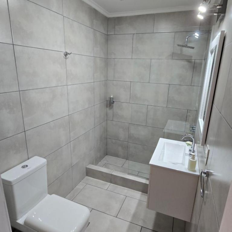 Casa céntrica, a cuadras de la Basílica! - Casa con 1 dormitorio - 6