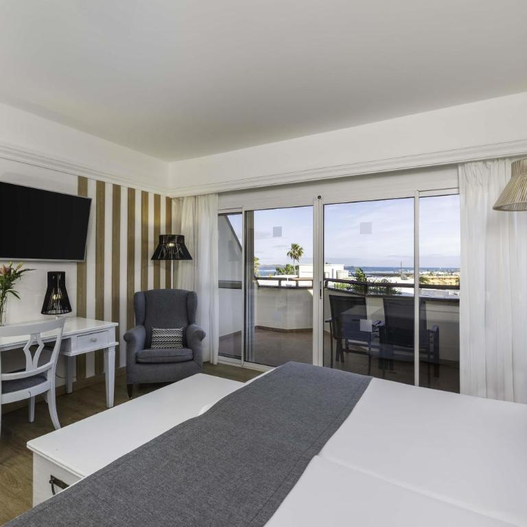 Barceló Corralejo Bay - Adults Only - Habitación Doble con vistas laterales al mar - 1 o 2 camas - 1