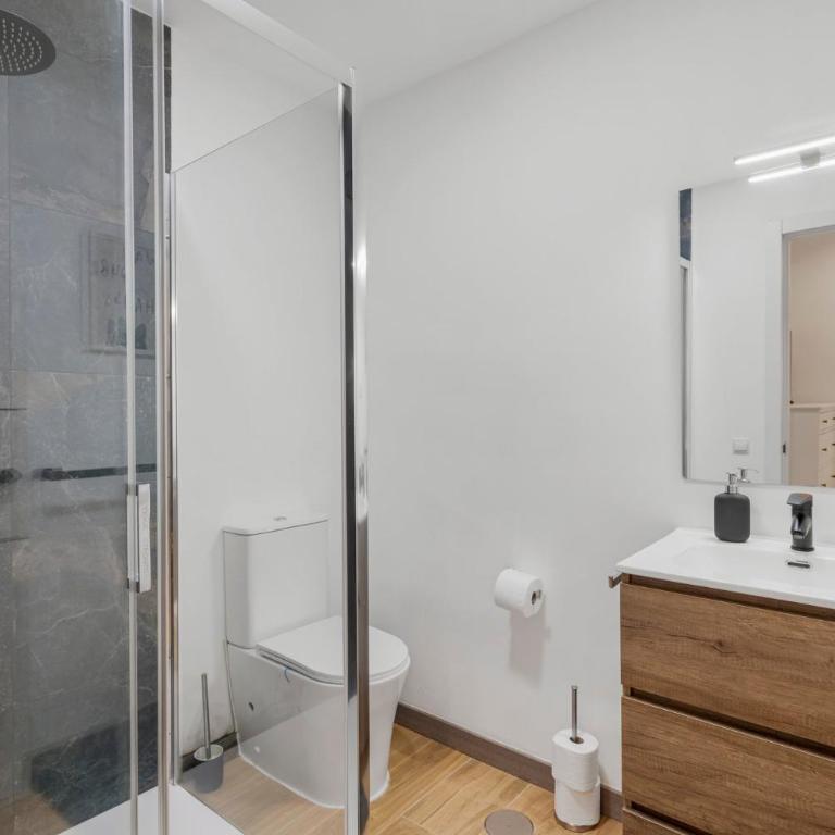 Moderno estudio al lado de estacion de tren - Appartement - 10
