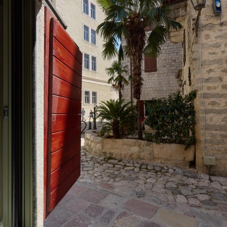 Nika Old Town Apartments - Studio Standard - 2