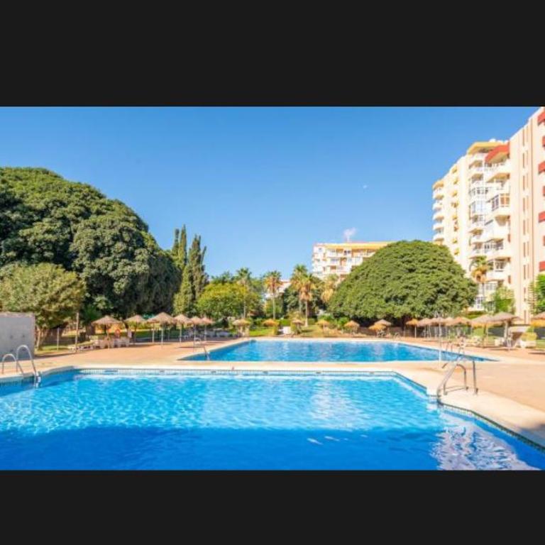 Estudio Hercules Con Vistas A la Piscina - Estudio con vistas a la piscina - 1