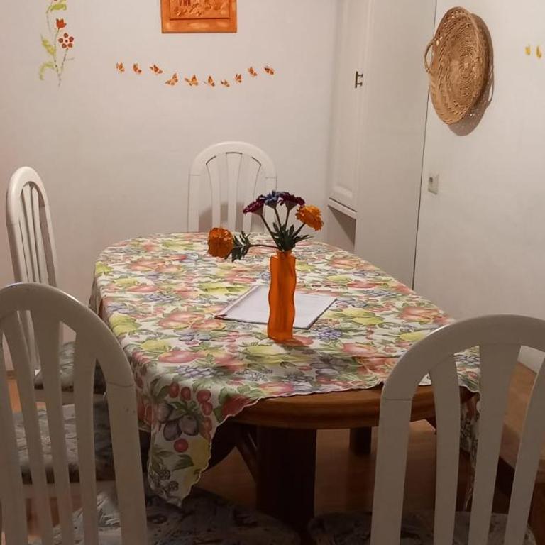 Kunterbunt Seehaus - Apartment mit 1 Schlafzimmer und Balkon - 2