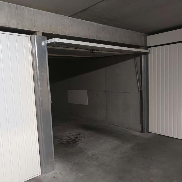 T2 Confort Lyonnais Métro République Garage fermé - Apartment - 32