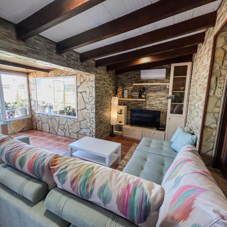 Villa Rosal- Solo familias y parejas - Chalet mit eigenem Pool - 8