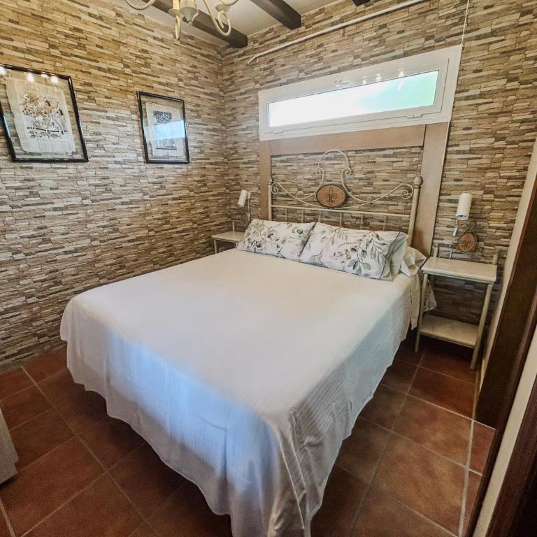 Villa Rosal- Solo familias y parejas - Chalet mit eigenem Pool - 10
