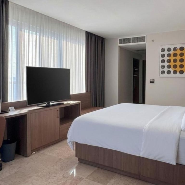 Holiday Inn Acapulco Amarea by IHG - Standard Zimmer mit Kingsize-Bett – für Hörgeschädigte geeignet - 1