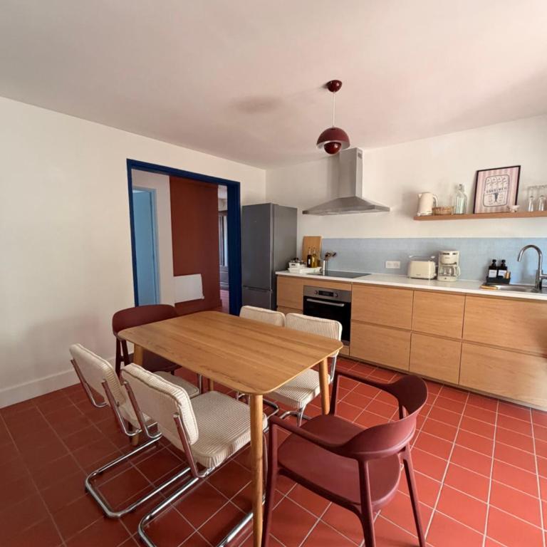 Bas de villa, 6 pers, piscine, terrasse, proche sablettes - Appartement 2 Chambres avec Piscine Privée - 31