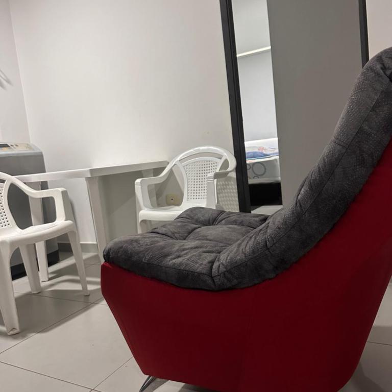 Hermoso apartamento con Aire Acondicionado Cerca al Hospital de Neiva - Apartamento - 2