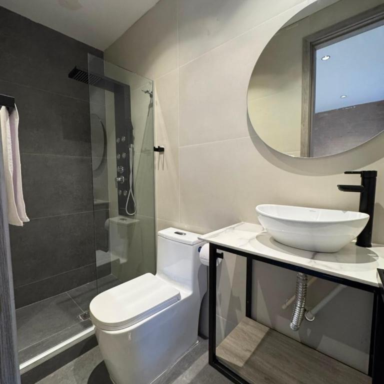 Apartasuites Shanty - Deluxe Family Room - 13