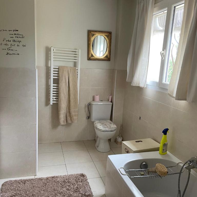 Maison d'artiste - Piscine & Charme à Saint-Paul - Three-Bedroom Villa - 11