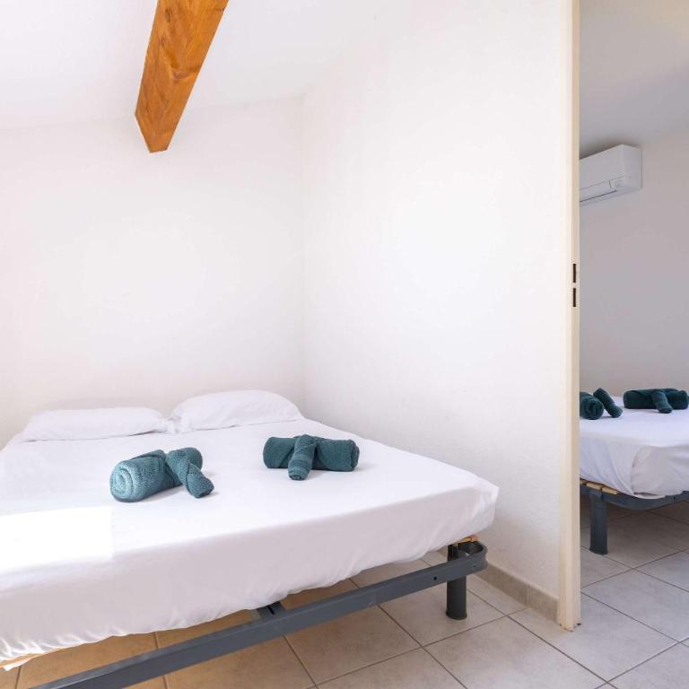 Pavillon pour 4 personnes dans une résidence avec piscine - Maison de Vacances - 10