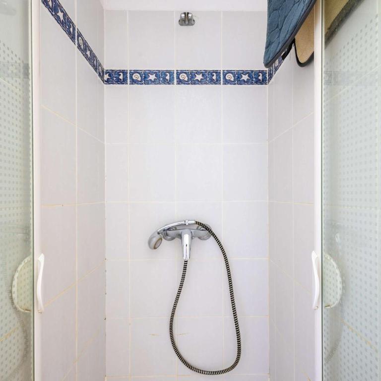 Pavillon pour 4 personnes dans une résidence avec piscine - Maison de Vacances - 19