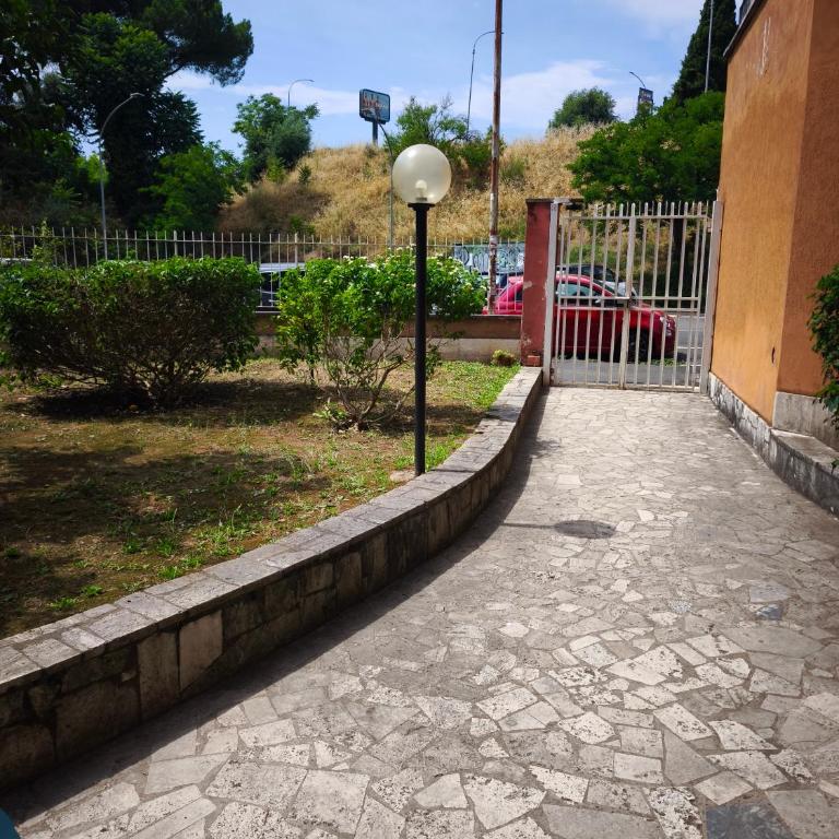 Italian House Decio Mure Terrace & Metro A - Appartamento con 2 Camere da Letto - 14