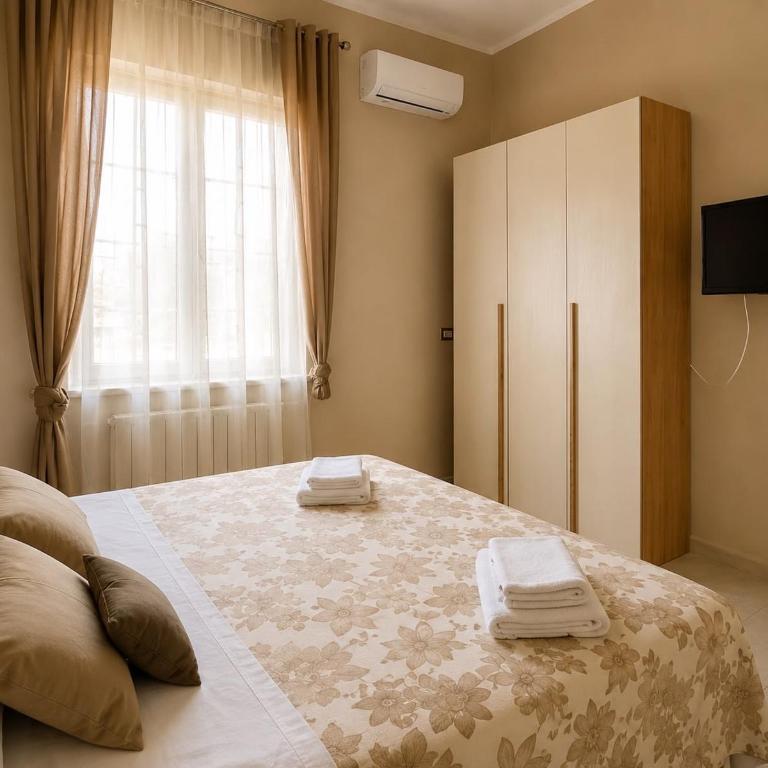 Casa Savarese - Two-Bedroom Apartment - 1