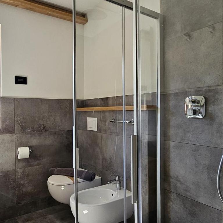La Sorgente Appartamento Domenico - Appartamento Deluxe con 2 Camere da Letto e Balcone - 5