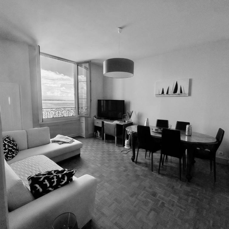 Chez Émilie, vue à 180 sur le Lac Léman - Appartement 1 Chambre avec Vue sur la Baie - 2