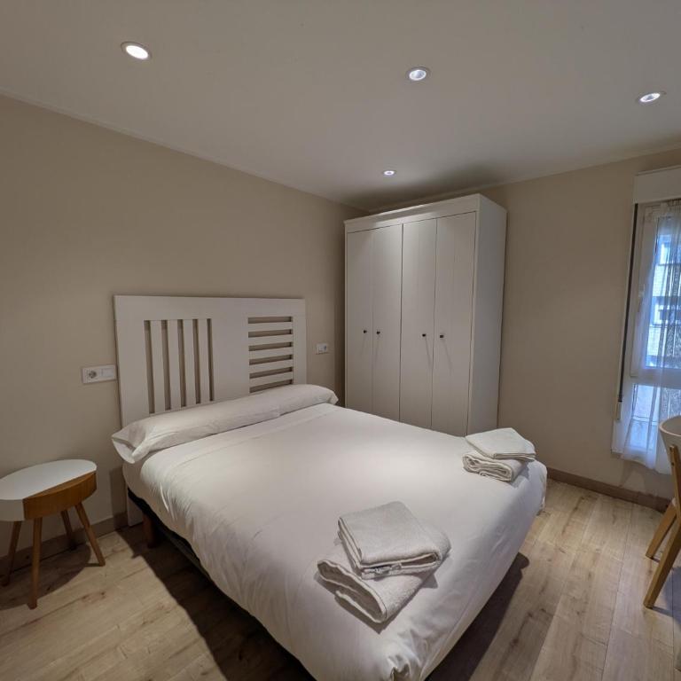 1A161 Apartment en Gijón para 5 personas by R2R - Appartement 3 Chambres - 5