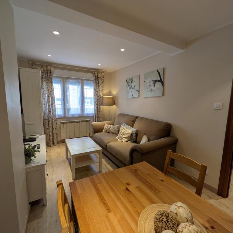 1A161 Apartment en Gijón para 5 personas by R2R - Appartement 3 Chambres - 31