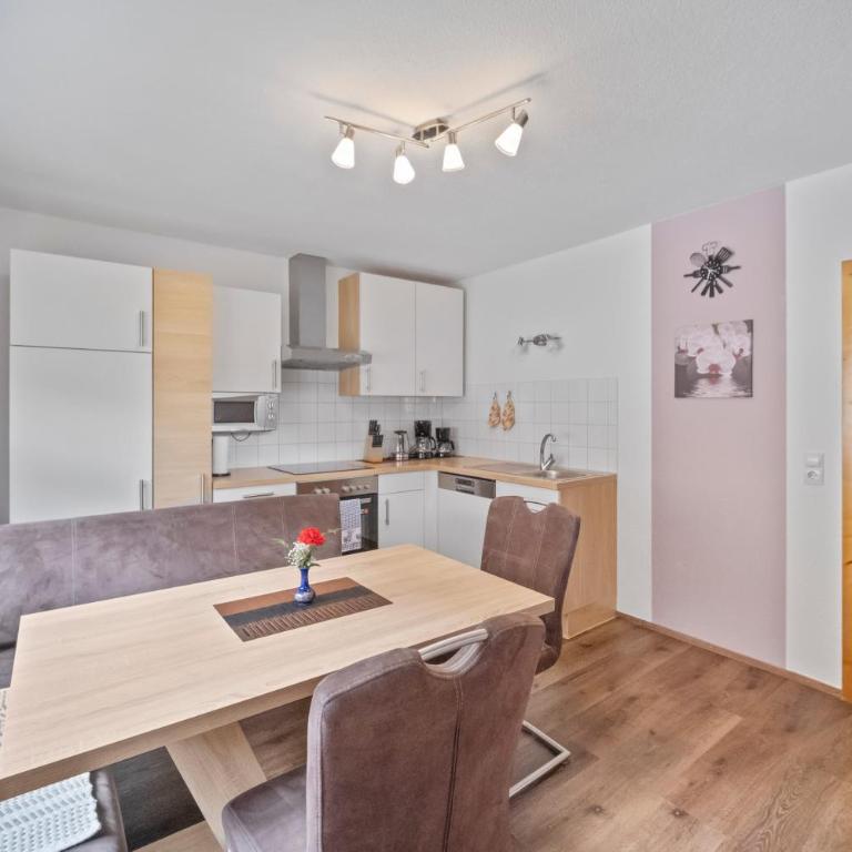 Biancas Ferienwohnung im Haus Roswitha - Superior Apartment mit Infrarotkabine - 4