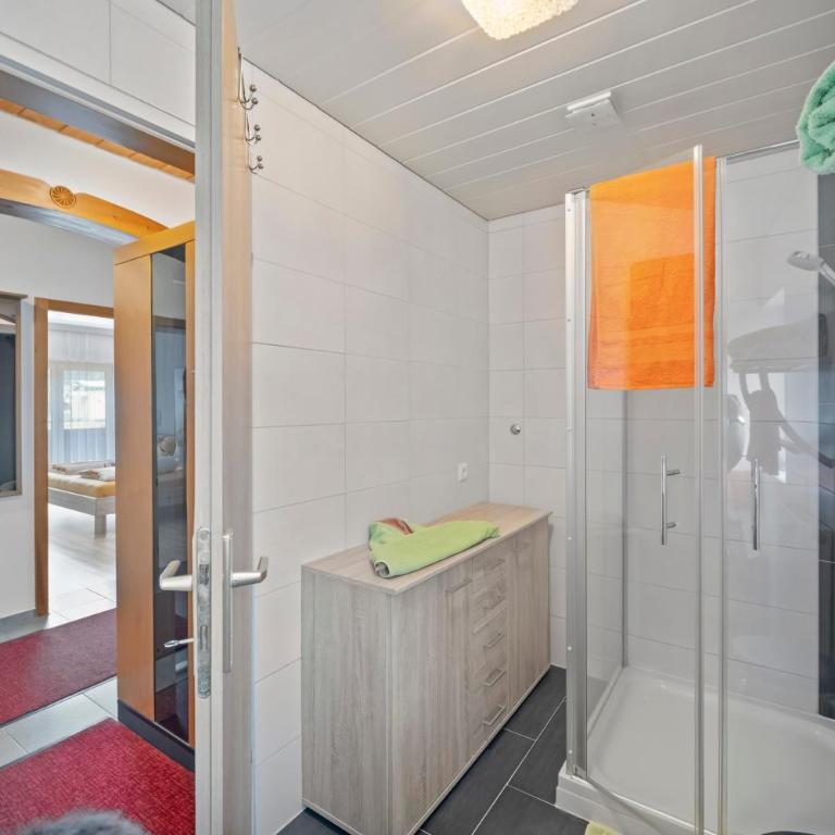 Biancas Ferienwohnung im Haus Roswitha - Superior Apartment mit Infrarotkabine - 8