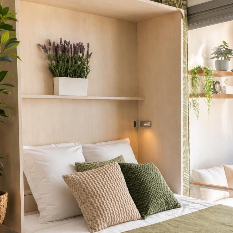 Studio climatise - Parking - Centre, Plage - Studio with Garden View - 2