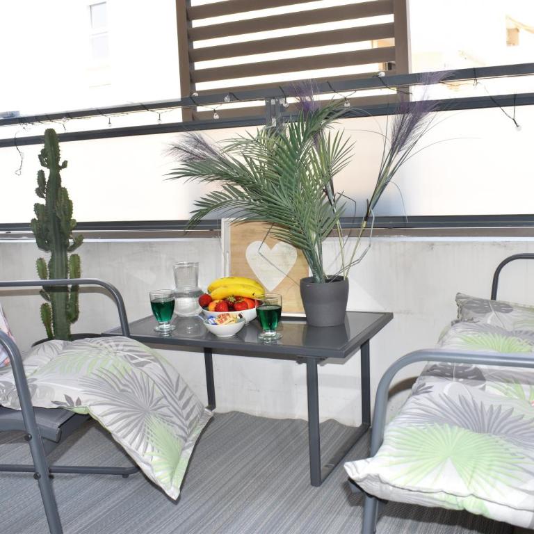 Riviera Douce Vie Nice - Appartement 1 Chambre avec Balcon - 9