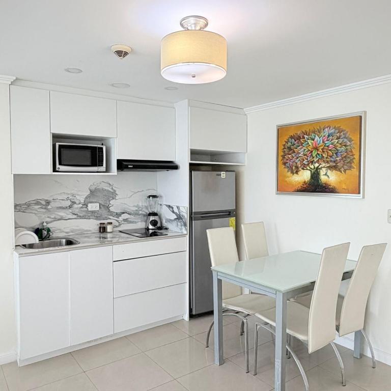 Suite 603, Riverfront, vista al río, Puerto Santa Ana, Guayaquil - Apartamento de 1 dormitorio - 7