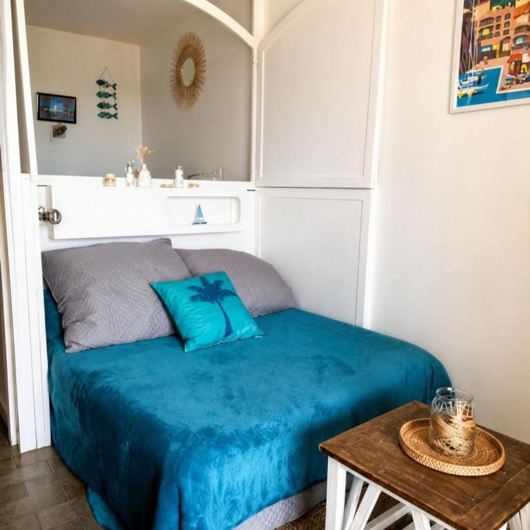 Sophia Summer studio, vue côté mer avec Clim et parking - Estudio con terraza - 3
