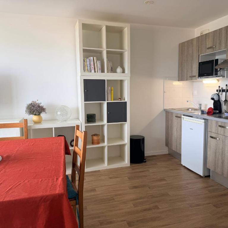 T2 avec terrasse et parking privé Vannes centre - Apartment mit 1 Schlafzimmer - 17