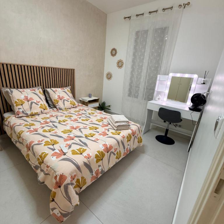 Zgondoiu Résidence - Two-Bedroom Apartment - 28
