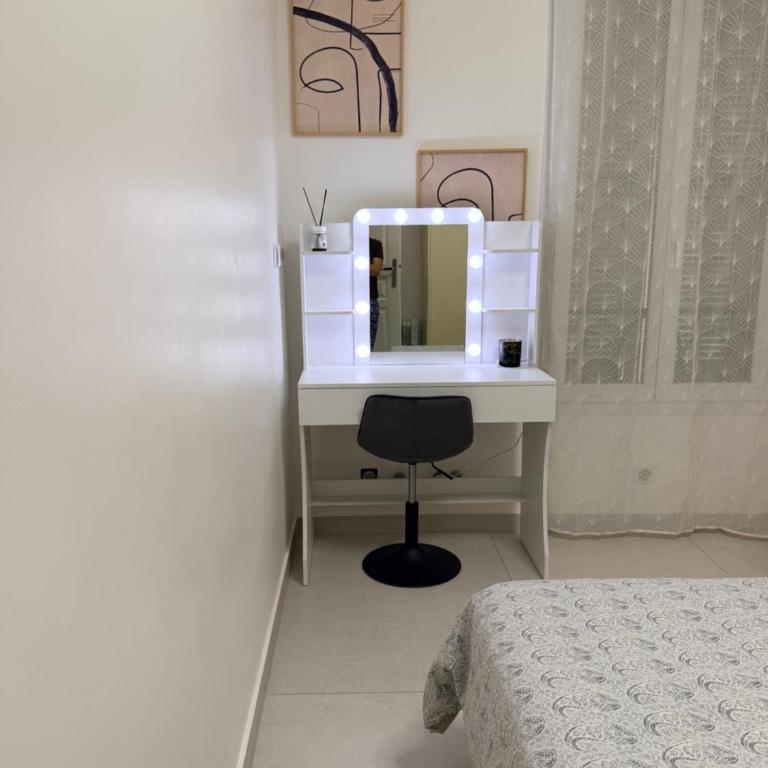 Zgondoiu Résidence - Two-Bedroom Apartment - 31