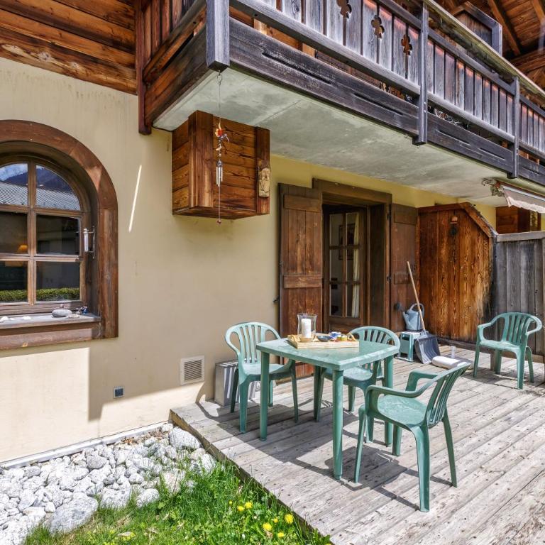 Chalets d'Henri 67 Apartment w/ Terrace & Mont Blanc Views - Happy Rentals - Appartement - Rez-de-Chaussée - 12