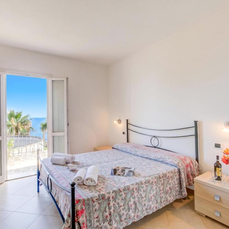 Palms Villa - Sea View Terrace and Parking - Happy Rentals - Appartamento - Piano Terra - 5