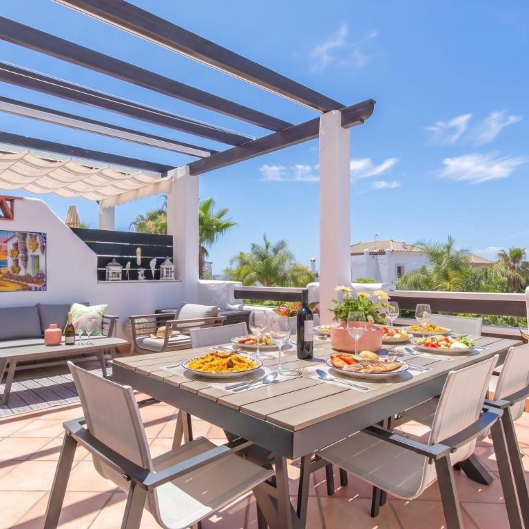 Sunset Boutique Resina Golf - Happy Rentals - Apartment - 2